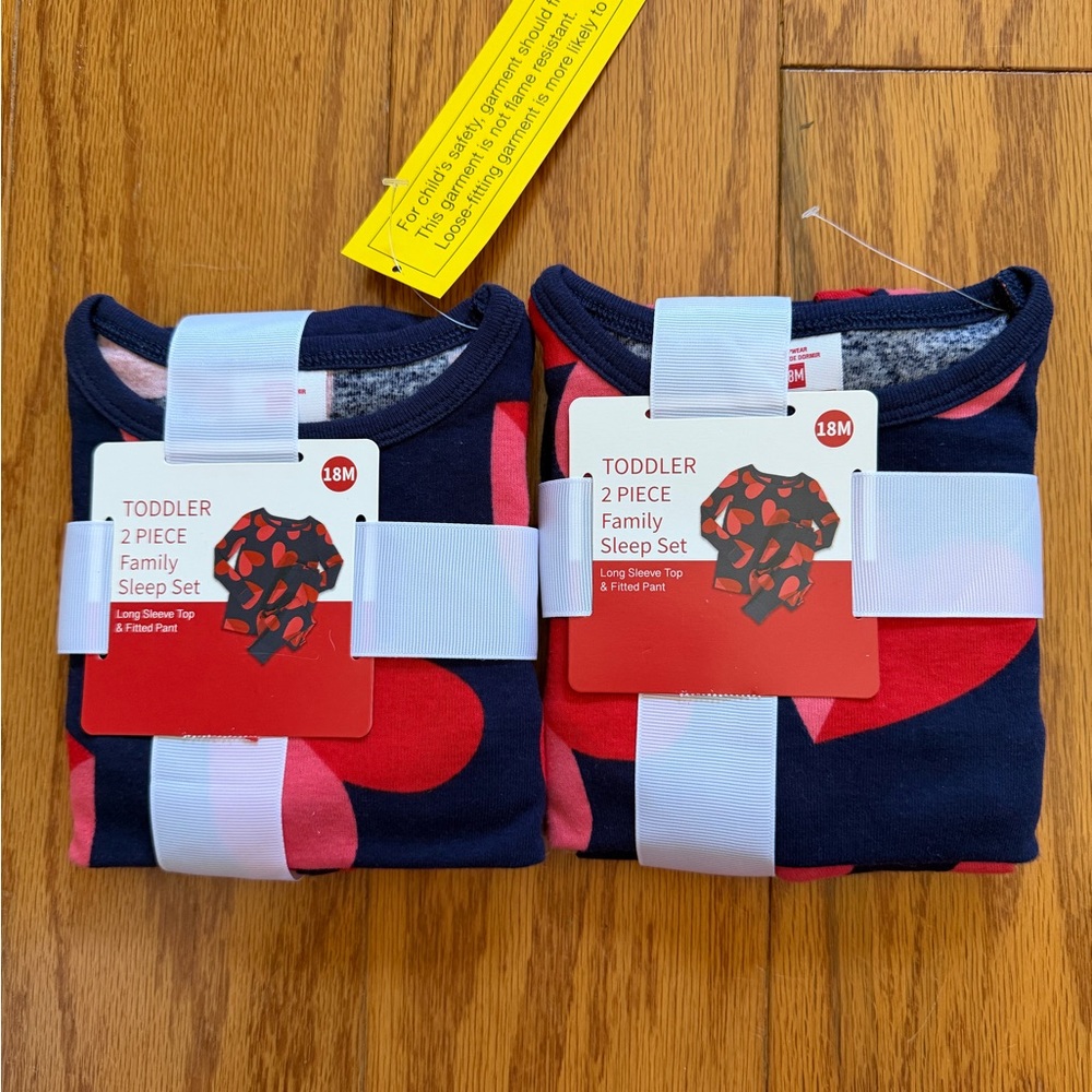 NWT brand new toddler 2 piece family sleep pajama pj set Red hearts 18m m